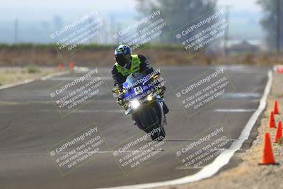 media/Sep-20-2025-TrackDaz (Sat) [[27f0cde673]]/C Group/240pm (Turn 9)/